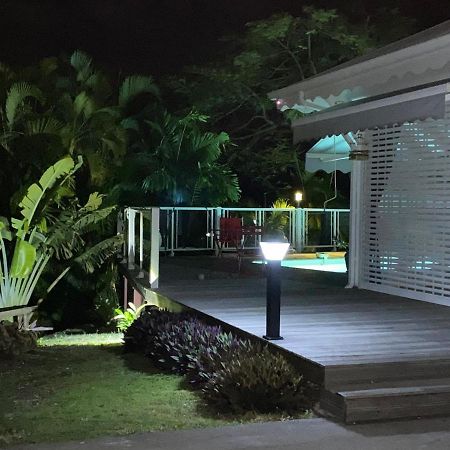 Villa Ste Marthe Avec Piscine, Grande Terrasse, Jardin Intime Et Citerne D'Eau 생프랑수아 외부 사진