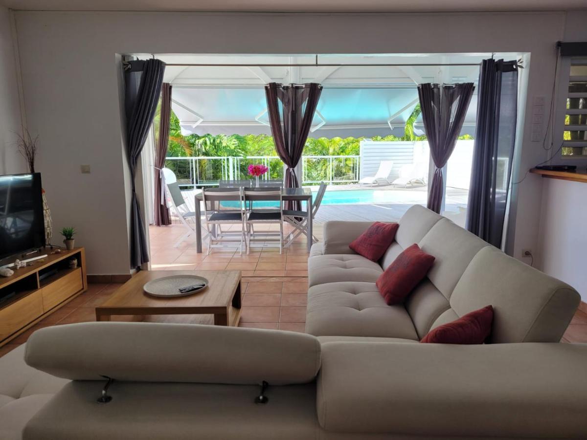 Villa Ste Marthe Avec Piscine, Grande Terrasse, Jardin Intime Et Citerne D'Eau 생프랑수아 외부 사진