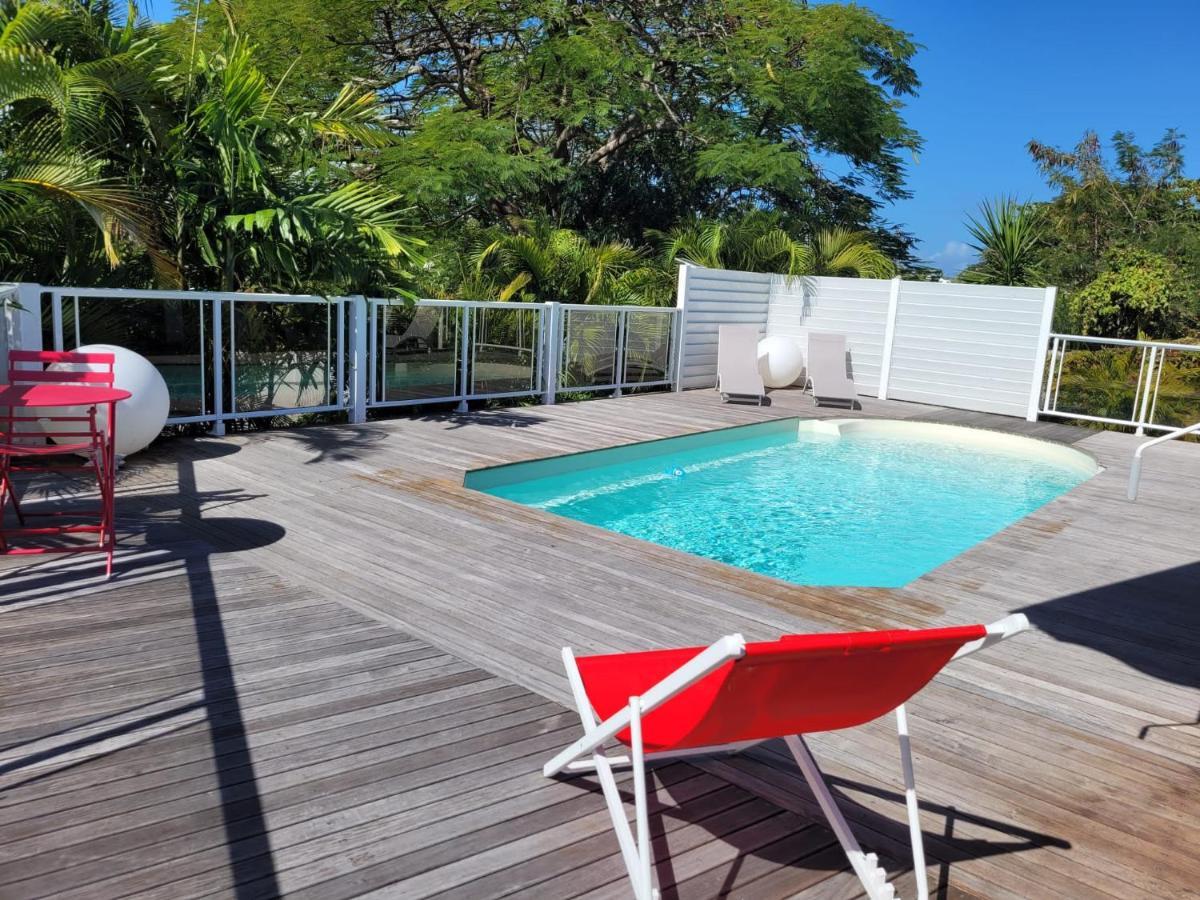 Villa Ste Marthe Avec Piscine, Grande Terrasse, Jardin Intime Et Citerne D'Eau 생프랑수아 외부 사진